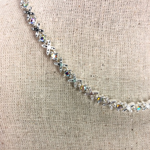 Premier Designs Charisma Aurora Borealis Necklace - Picture 4 of 6